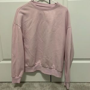 M crewneck